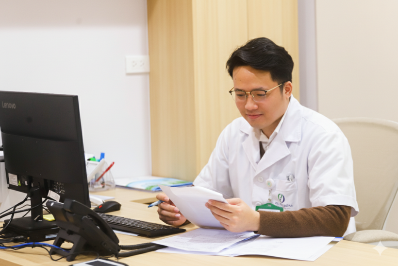 Thạc sĩ, bác sĩ Nguyễn Duy Anh, nguyên bác sĩ tại Trung tâm Y học hạt nhân và Ung bướu, Bệnh viện Bạch Mai (Hà Nội)