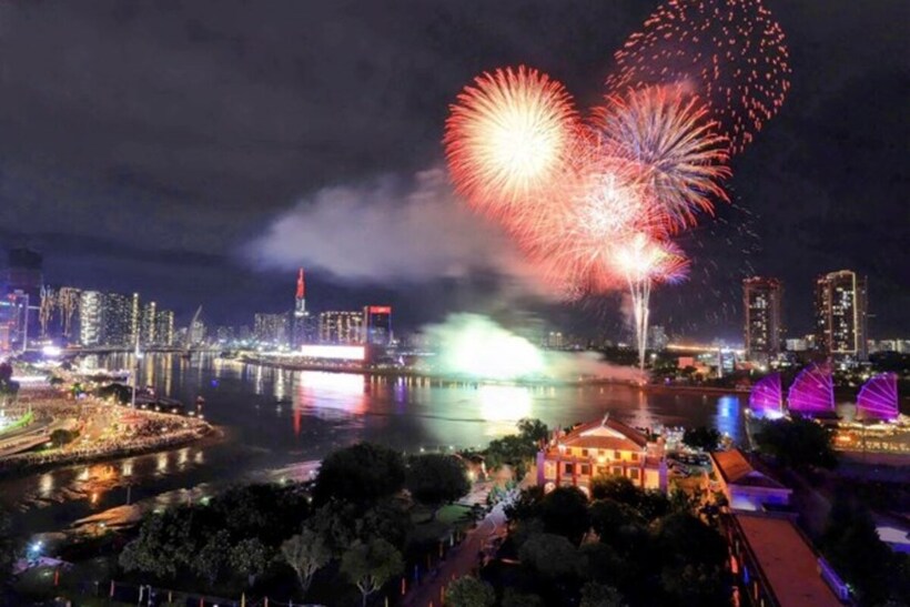 8 điểm bắn pháo hoa tại TP.HCM hôm nay 30/4. Ảnh: Báo Lao động.