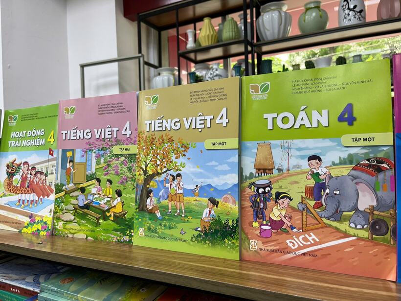 Bộ Sách giáo khoa "Kết nối tri thức với cuộc sống". Nguồn ảnh: Internet.
