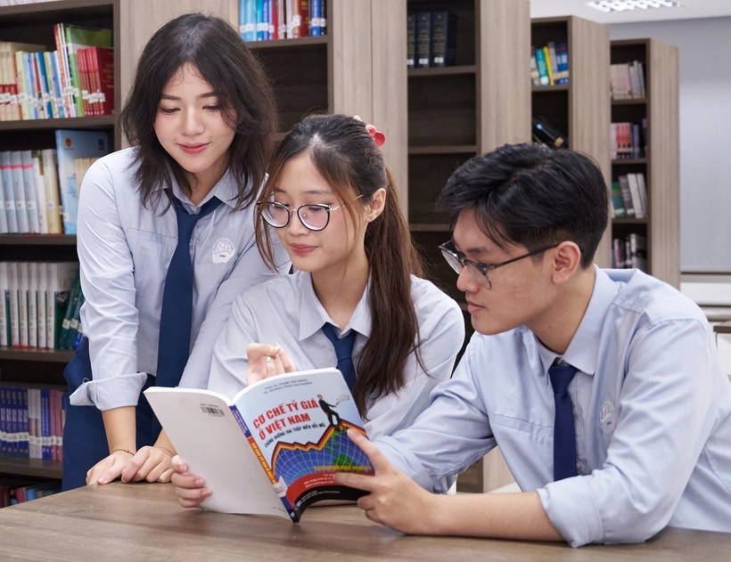 Sinh viên Học viện Ngoại giao. Ảnh: Học viện Ngoại giao