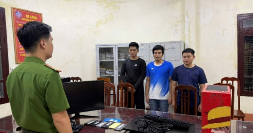 Các đối tượng Lừa đảo chiếm đoạt tài sản tại Cơ quan điều tra.