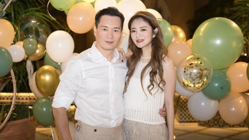 An Dĩ Hiên từng có cuộc sồng viên mãn, nhiều người mơ ước bên chồng. HK01.