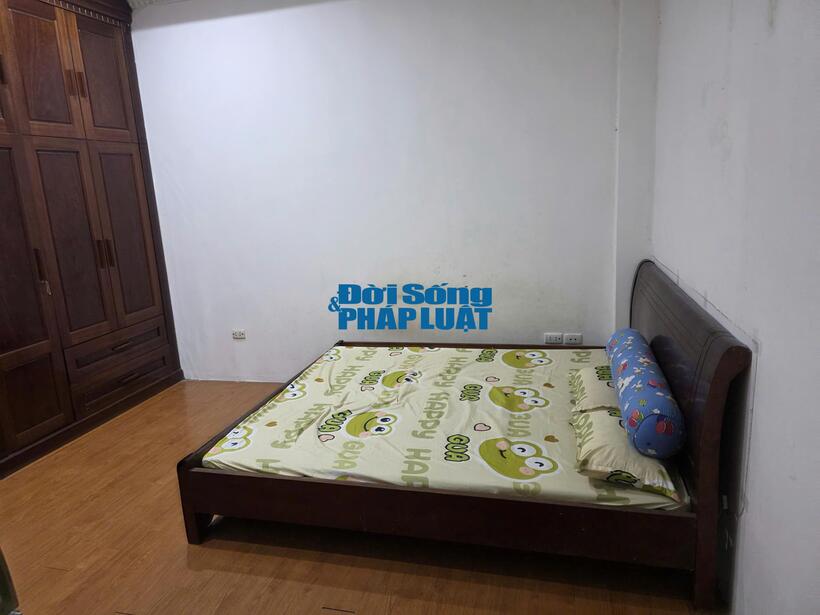 Căn phòng xảy ra sự việc.