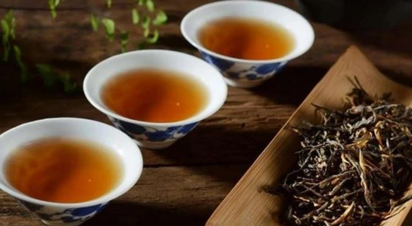 Đại Hồng Bào, tên tiếng Anh là Da Hong Pao, là một loại trà quý hiếm ở vùng núi Vũ Di Sơn, Phúc Kiến, Trung Quốc. Ảnh minh họa