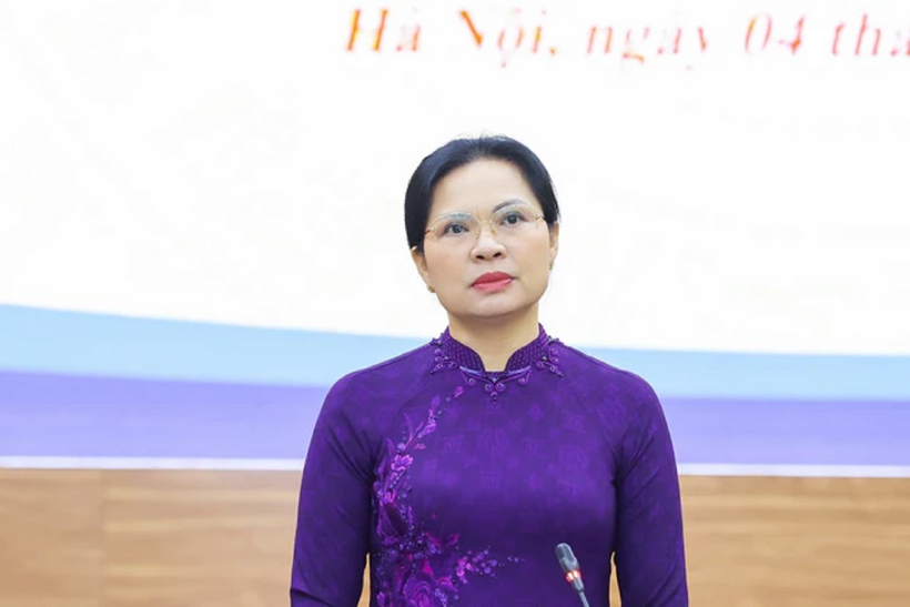 Bà Hà Thị Nga - Phó Chủ tịch – Tổng Thư ký Ủy ban Trung ương MTTQ Việt Nam.