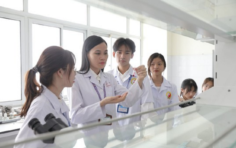 Học viện Y dược học Cổ truyền Việt Nam tuyển 1.350 sinh viên, tăng 300 so với năm 2025. Ảnh minh họa