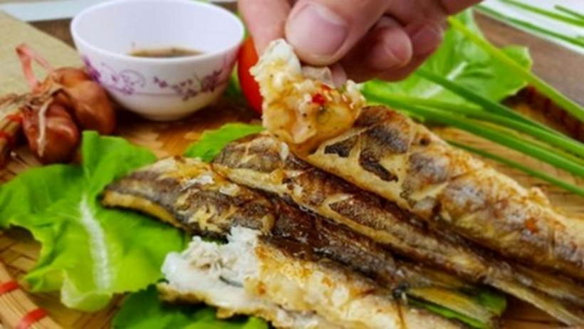 Cá nhồng nướng.