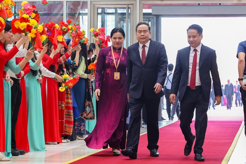 Chủ tịch Quốc hội Trần Thanh Mẫn đến dự phiên khai mạc Đại hội đại biểu Mặt trận Tổ quốc Việt Nam lần thứ XI - Ảnh: VGP/Nhật Bắc