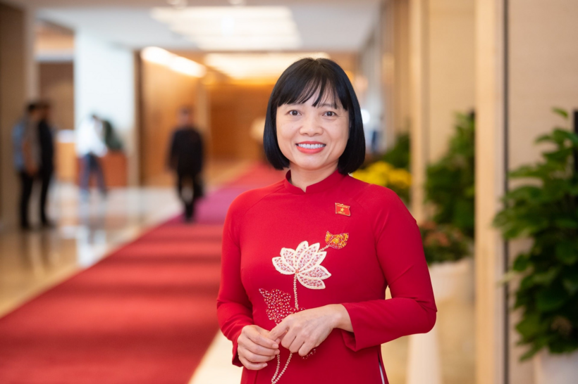Đại biểu Nguyễn Thị Việt Nga, Ủy viên Ủy ban Văn hóa và Xã hội của Quốc hội.