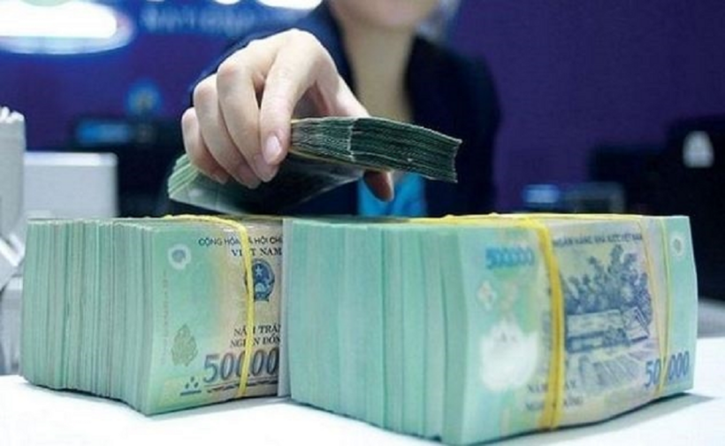 Dẫn đầu thị trường hiện là Sacombank với mức lãi suất lên tới 7,7%/năm cho tiền gửi trực tuyến kỳ hạn 12 tháng áp dụng với khoản tiền từ 1 tỷ đồng. Ảnh minh họa