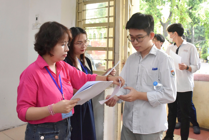 Thí sinh thi tốt nghiệp THPT 2025 (Ảnh: Hải Long).