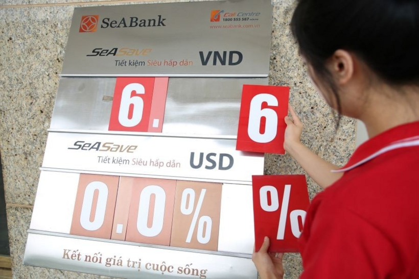 Cập nhật lãi suất ngân hàng hôm nay. Ảnh: Tạp chí điện tử Kinh tế Chứng khoán Việt Nam.