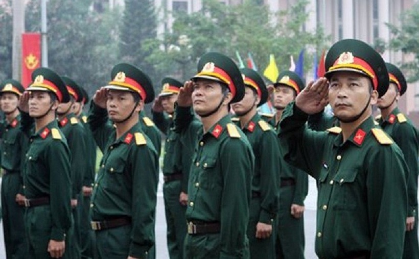 Lương cơ sở được tăng lên, bảng lương của quân đội, công an cũng được điều chỉnh theo. Ảnh: Báo Chính phủ