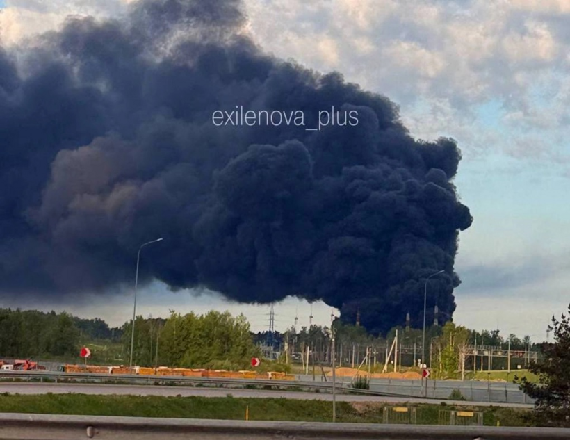 Vụ cháy tại kho chứa dầu Solnechnogorsk thuộc vùng Moscow của Nga, ngày 17/5. (Ảnh: Exilenova+).