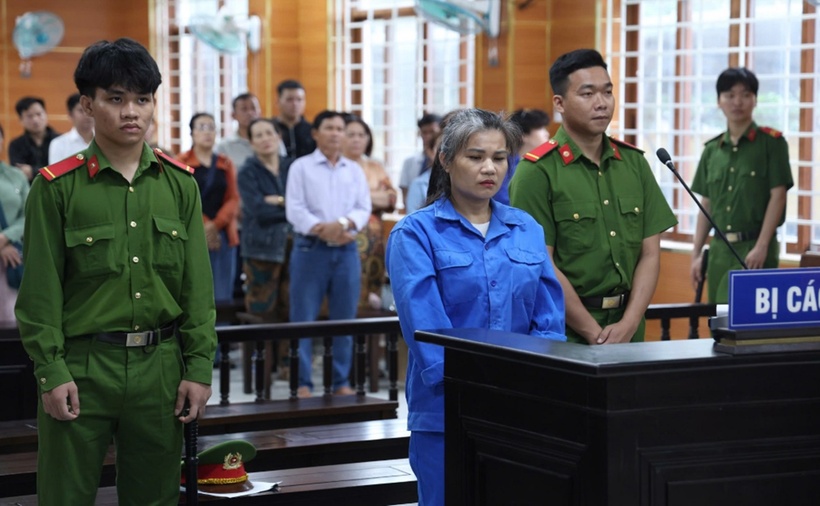 Bị cáo Nguyễn Thị Quyên tại phiên xét xử. (Ảnh: VietnamNet)
