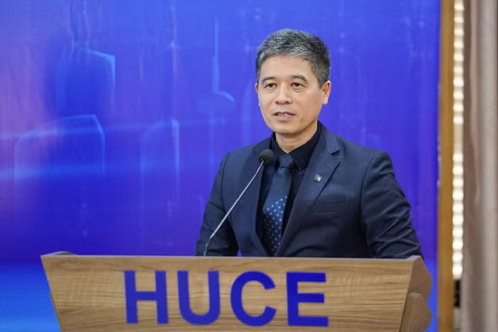 PGS.TS Hoàng Tùng tiếp tục được bổ nhiệm làm Hiệu trưởng Trường Đại học Xây dựng Hà Nội. Ảnh website nhà trường.