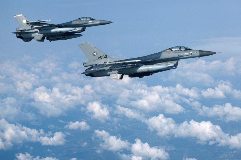 Tiêm kích F-16. Ảnh: Reuters