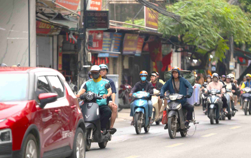 Dự báo thời tiết ngày mai 22.5, Hà Nội chiều tối mưa, ngày nắng. Ảnh: Minh Vũ