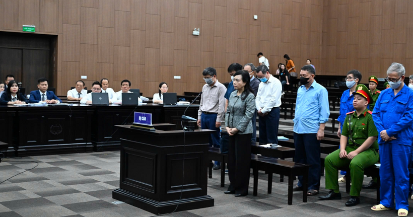 Các bị cáo tại tòa.