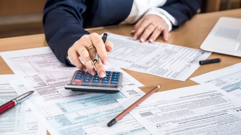 Nộp lại tờ khai thuế theo quý nhưng quá hạn, có bị xử phạt không? (Ảnh minh họa)