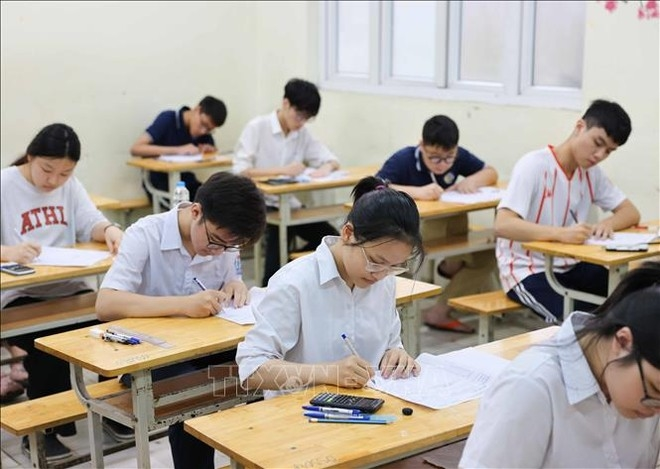Kỳ thi vào lớp 10 đang đến rất gần, mỗi thí sinh hãy tự buông bỏ những áp lực vô hình và tự tin để đạt kết quả như mong muốn. Ảnh minh họa: TTXVN
