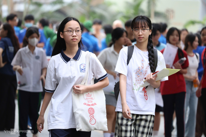 Thí sinh thi lớp 10 trường chuyên ở Hà Nội năm 2026. Ảnh:&nbsp;Thanh Hằng