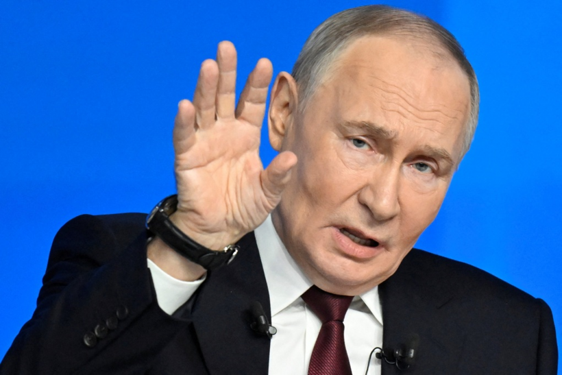 Tổng thống Nga Vladimir Putin phát biểu tại Điện Kremlin ngày 21/5. Ảnh:&nbsp;AFP
