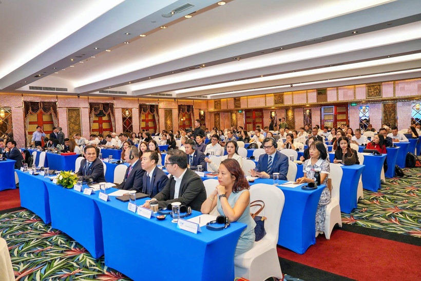 Sự kiện quy tụ đông đảo chuyên gia, luật sư, doanh nghiệp và tổ chức trọng tài trong nước.