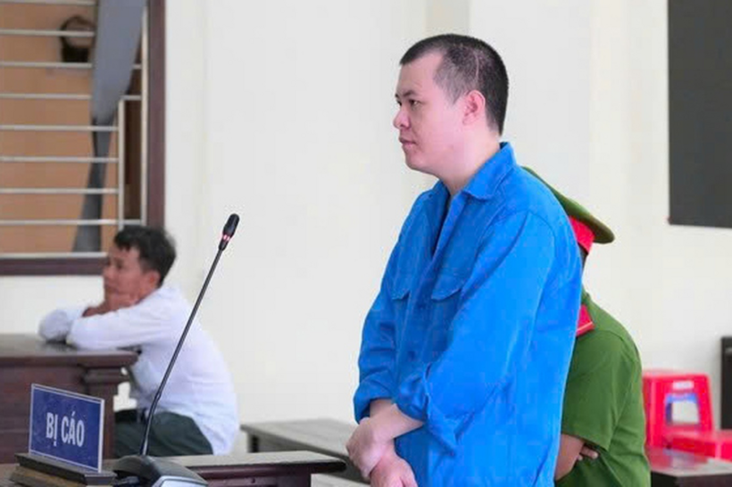 Bị cáo Nguyễn Trung Thành tại phiên tòa xét xử. Ảnh: Dân trí