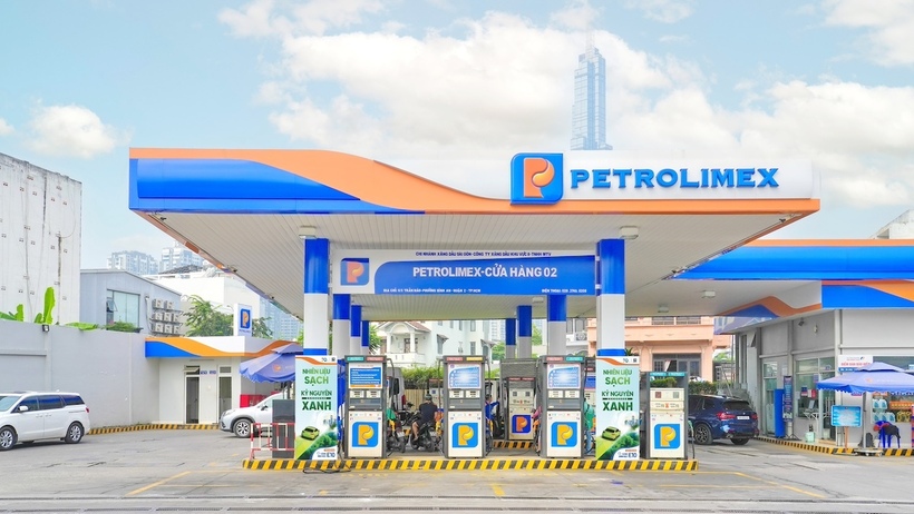 Petrolimex thử nghiệm bán E10 tại một số cửa hàng trên địa bàn TP. HCM, Vũng Tàu và chính thức phân phối trên toàn hệ thống từ ngày 20/5/2026