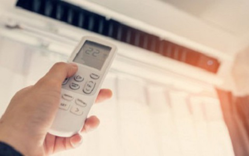 Để vận hành máy lạnh đúng cách trong những ngày quá nắng nóng thì người sử dụng nên kết hợp với nhiều biện pháp làm mát khác nhau. Ảnh minh họa