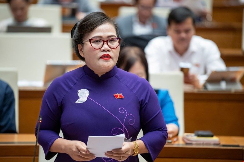 Đại biểu&nbsp;Nguyễn Thị Sửu - Phó trưởng đoàn chuyên trách đoàn ĐBQH Thành phố Huế.