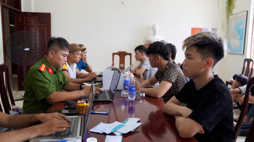 Phòng Cảnh sát hình sự đã triệu tập 29 đối tượng liên quan đến hành vi tụ tập, gây rối trật tự công cộng. (Ảnh: Công an tỉnh Gia Lai)