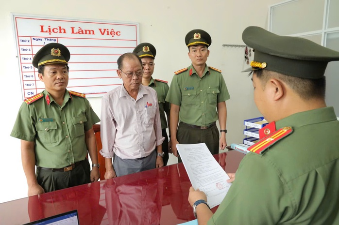 Giám đốc doanh nghiệp ở Tây Ninh bị bắt vì chứa chấp lao động nước ngoài. Ảnh: Đức Mừng.