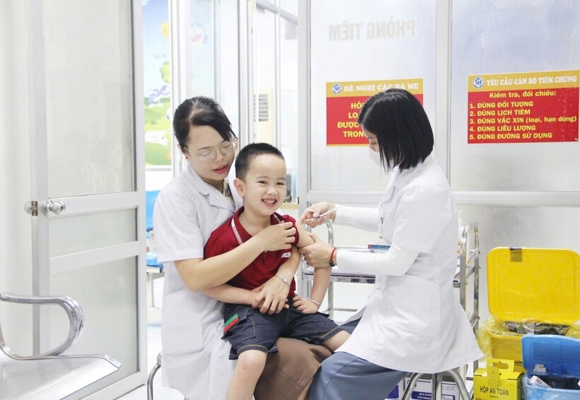 Trung tâm Kiểm soát bệnh tật tỉnh Phú Thọ: Nỗ lực vì sức khỏe Nhân dân - 3