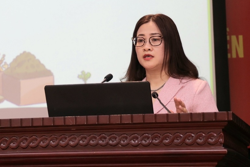 Bà Trần Thị Trang, Vụ trưởng Vụ Bảo hiểm Y tế (Bộ Y tế)