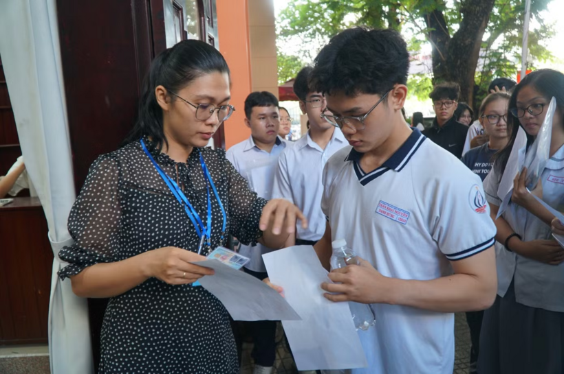 Thí sinh thi Đánh giá năng lực vào ĐH Quốc gia TPHCM. Ảnh: Anh Nhàn
