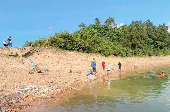 Hồ Kẻ Gỗ nơi công nhân K đuối nước tử vong. (Ảnh: Lao động)