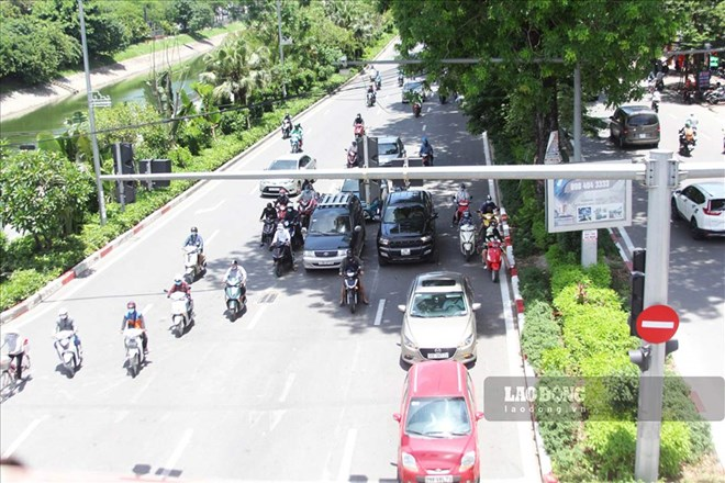 Dự báo nắng nóng sẽ quay trở lại Hà Nội và nhiều tỉnh miền Bắc. Ảnh: Lao Động.