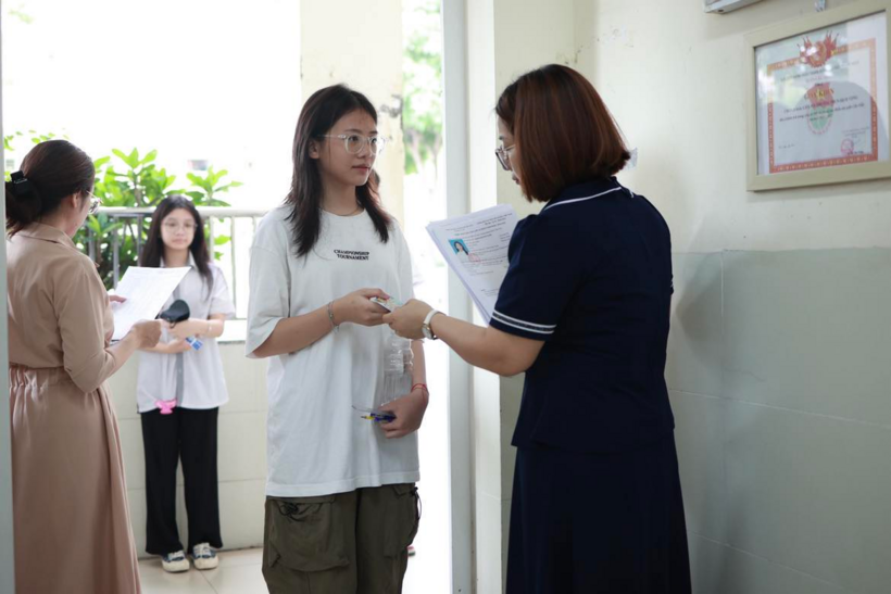 Học sinh dự thi lớp 10 tại Hà Nội các năm trước. Ảnh: Vân Trang