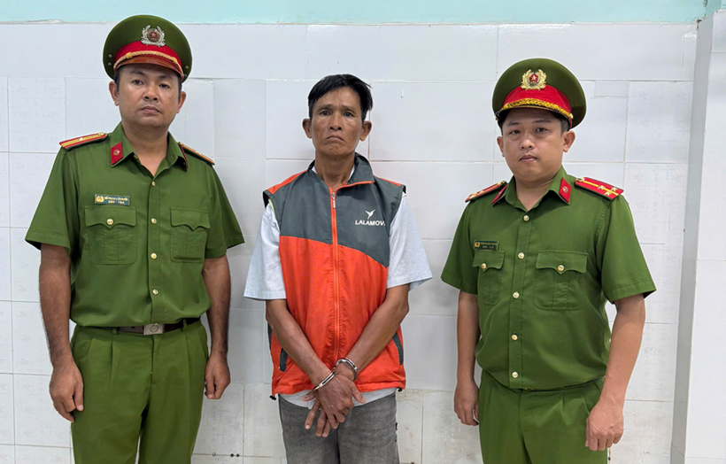 Đối tượng Luân tại cơ quan công an. Ảnh: Vietnamnet