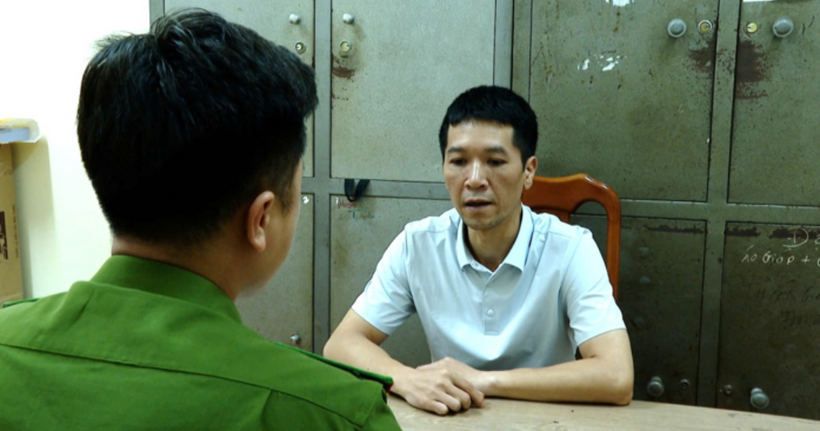 Đối tượng Vũ Duy Hưng tại cơ quan Công an.