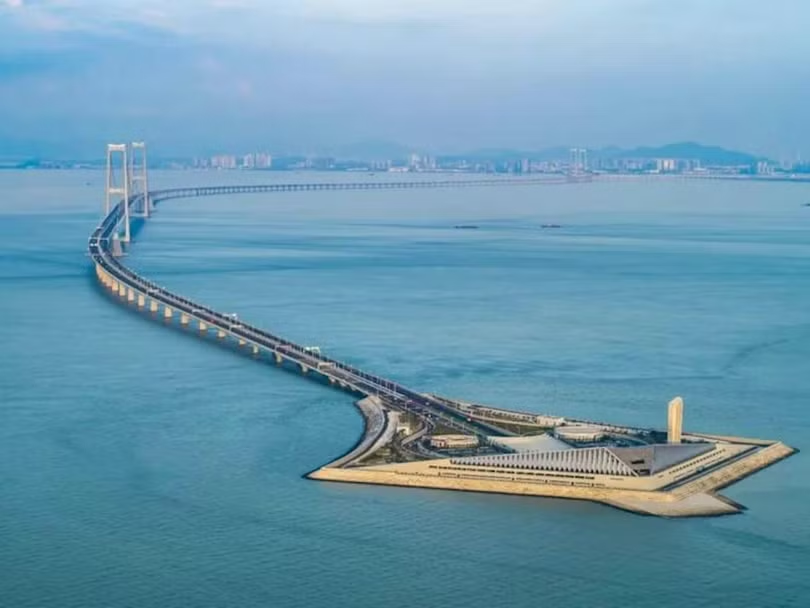 Khách sạn thông minh được xây dựng trên đảo nhân tạo. Ảnh: Singtao