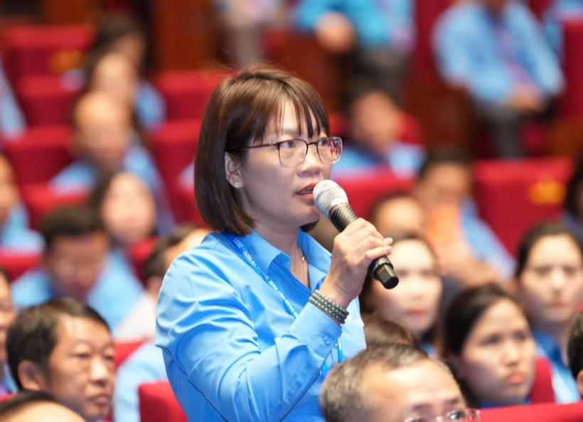 Bà Trần Thị Chi nêu ý kiến (Ảnh: Hải Nguyễn).