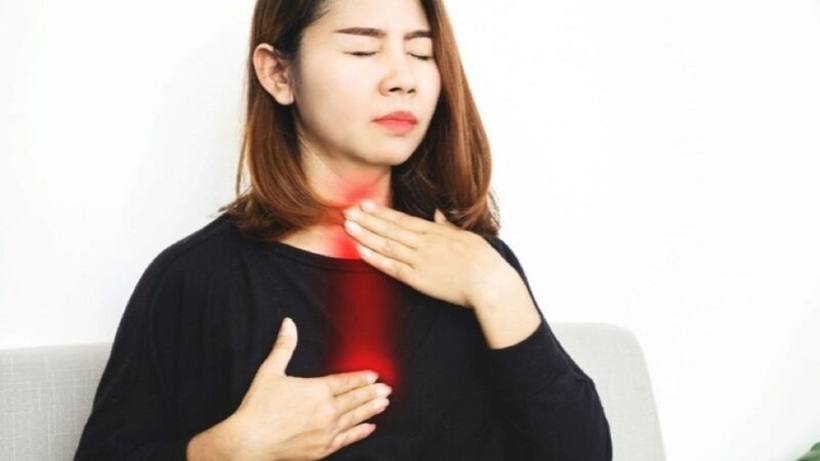 Trào ngược dạ dày gây khàn tiếng kéo dài