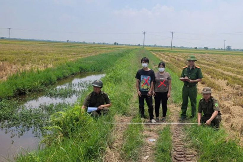 2 đối tượng trộm cắp máy bơm nước. Ảnh: Công an Ninh Bình