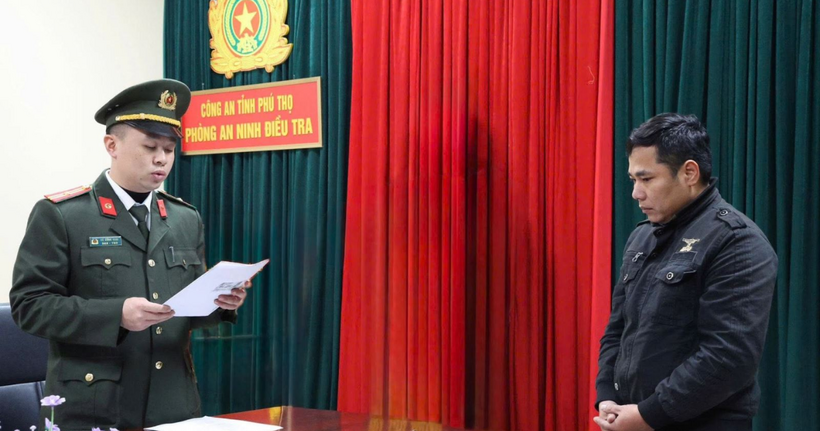 Cơ quan Công an ra quyết định khởi tố bị can đối tượng Bùi Văn Tư. (Ảnh: Công an Phú Thọ)
