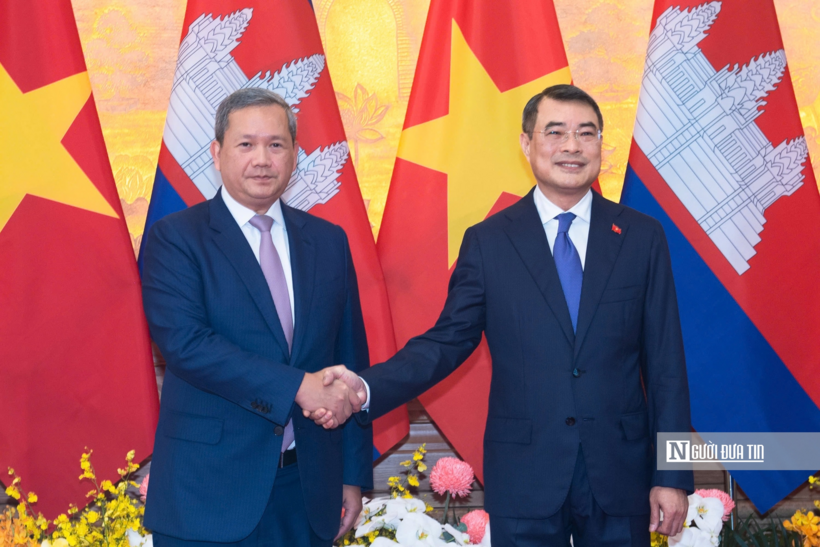 Thủ tướng Lê Minh Hưng và Thủ tướng Campuchia Hun Manet.