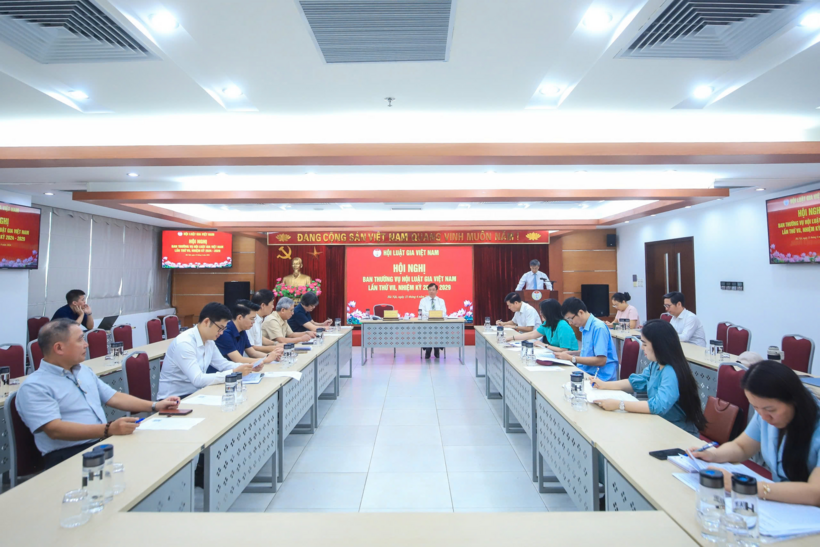 Quang cảnh hội nghị.