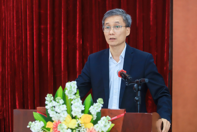 Ông Nguyễn Khánh Ngọc - Bí thư Đảng ủy, Chủ tịch Hội Luật gia Việt Nam phát biểu tại buổi lễ.